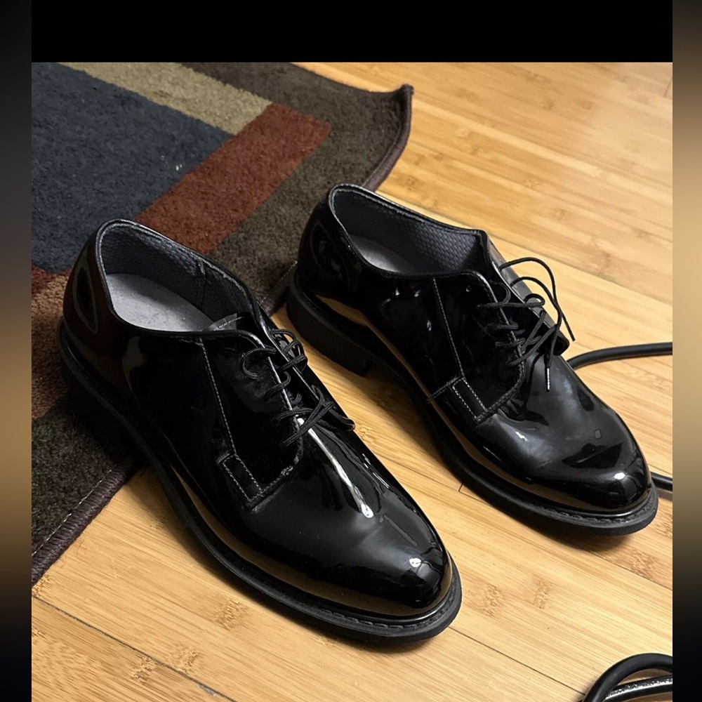 BATES OXFORD HIGH GLOSS LONG WEARING MENS SIZE  10 PATENT LEATHER SHOES